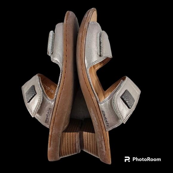 Mephisto Double Strap Gold Metallic Leather Sandals With Heels EU 41 / U… - Picture 5 of 9